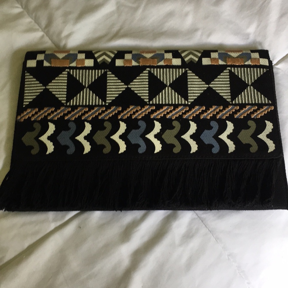 Stella and Dot Clutch